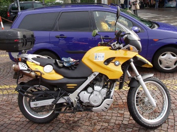 2002 BMW F650 GS Specifications @ BikeMatrix.net